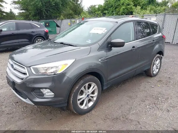 1FMCU9GD3KUA67083 2019 FORD ESCAPE - Image 2