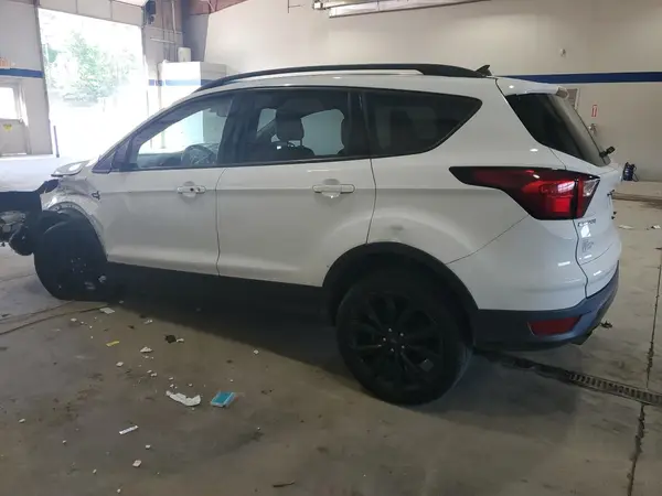 1FMCU9GD3KUA68315 2019 FORD ESCAPE - Image 2