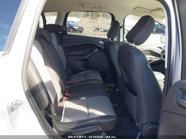 1FMCU9GD3KUA72879 2019 FORD ESCAPE - Image 8