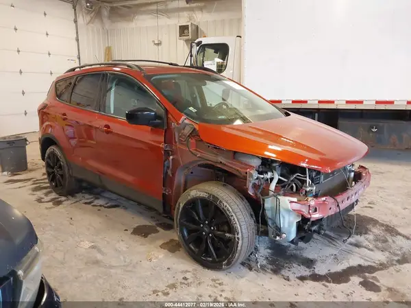 1FMCU9GD3KUA83090 2019 FORD ESCAPE - Image 1