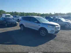 1FMCU9GD3KUB18467 2019 FORD ESCAPE