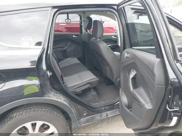 1FMCU9GD3KUB25595 2019 FORD ESCAPE - Image 8