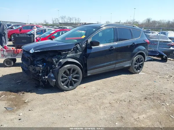1FMCU9GD3KUB30649 2019 FORD ESCAPE - Image 2