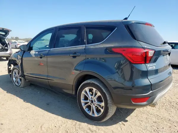 1FMCU9GD3KUB38329 2019 FORD ESCAPE - Image 2