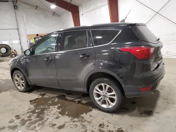 1FMCU9GD3KUB42252 2019 FORD ESCAPE - Image 2