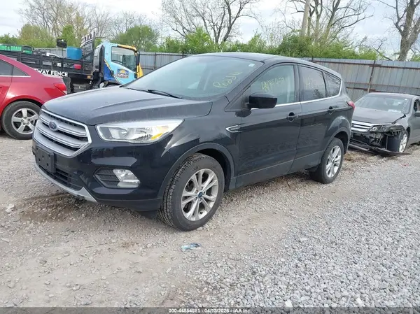 1FMCU9GD3KUB53221 2019 FORD ESCAPE - Image 2