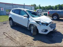 1FMCU9GD3KUB64185 2019 FORD ESCAPE