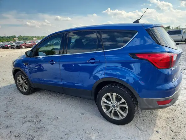 1FMCU9GD3KUB72724 2019 FORD ESCAPE - Image 2