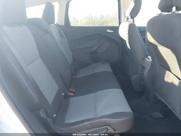 1FMCU9GD3KUB76093 2019 FORD ESCAPE - Image 8