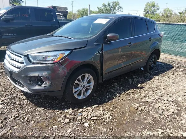 1FMCU9GD3KUC22408 2019 FORD ESCAPE - Image 2