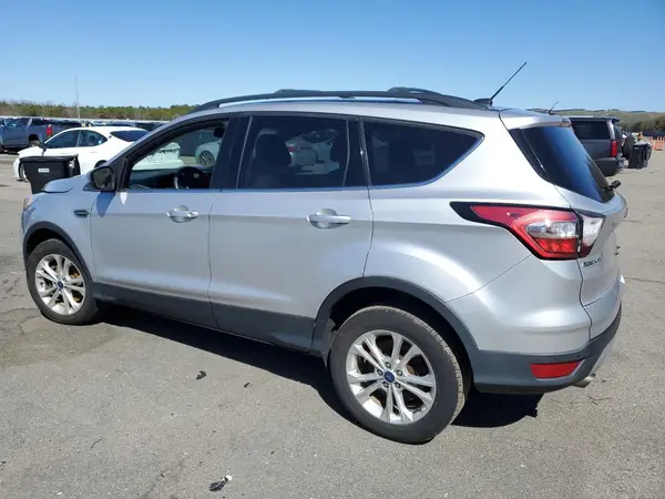 1FMCU9GD4HUA02168 2017 FORD ESCAPE - Image 2