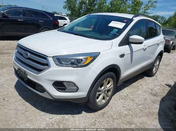 1FMCU9GD4HUA13056 2017 FORD ESCAPE - Image 2