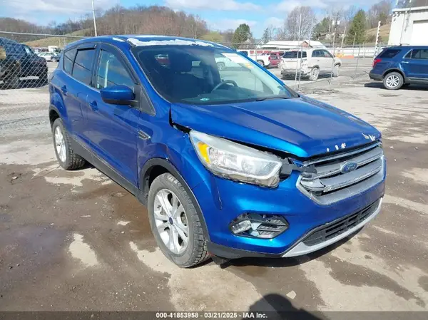 1FMCU9GD4HUA21237 2017 FORD ESCAPE - Image 1
