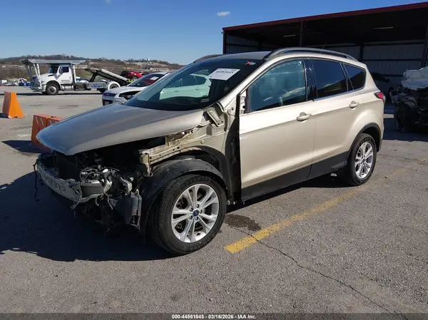 1FMCU9GD4HUA23019 2017 FORD ESCAPE - Image 2