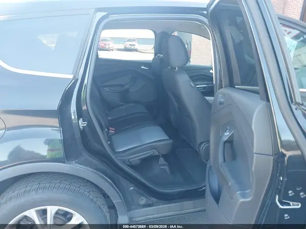 1FMCU9GD4HUA30181 2017 FORD ESCAPE - Image 8