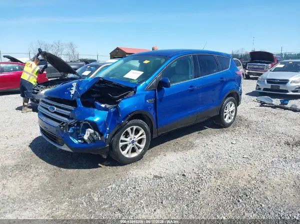 1FMCU9GD4HUA37633 2017 FORD ESCAPE - Image 2
