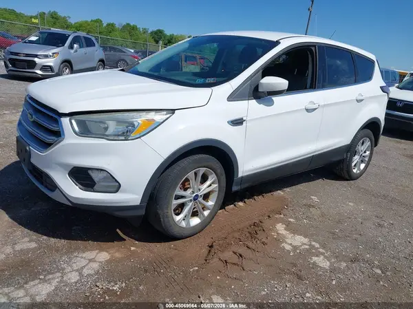 1FMCU9GD4HUA74245 2017 FORD ESCAPE - Image 2