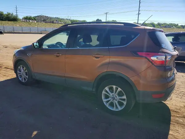 1FMCU9GD4HUA86766 2017 FORD ESCAPE - Image 2