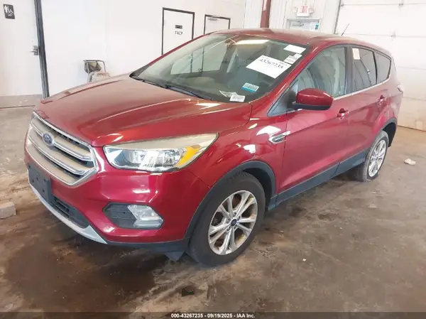 1FMCU9GD4HUB25193 2017 FORD ESCAPE - Image 2