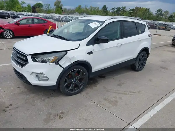 1FMCU9GD4HUB42091 2017 FORD ESCAPE - Image 2