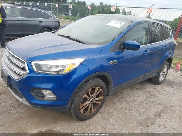 1FMCU9GD4HUB45637 2017 FORD ESCAPE - Image 2