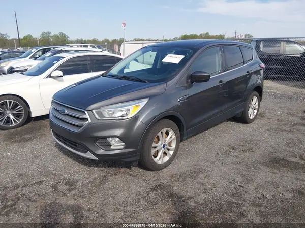 1FMCU9GD4HUB56038 2017 FORD ESCAPE - Image 2