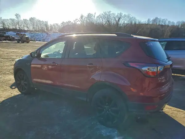 1FMCU9GD4HUB63166 2017 FORD ESCAPE - Image 2
