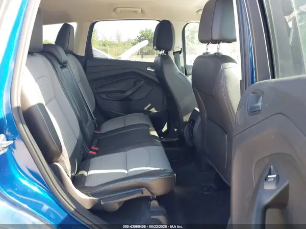 1FMCU9GD4HUB70439 2017 FORD ESCAPE - Image 8