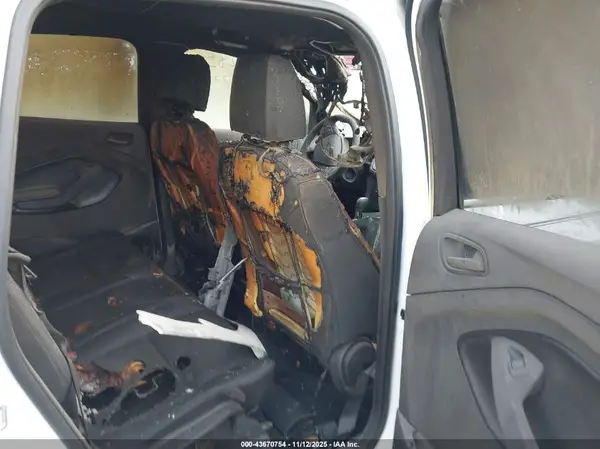 1FMCU9GD4HUB75785 2017 FORD ESCAPE - Image 8