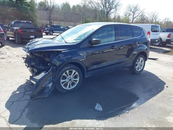 1FMCU9GD4HUB94238 2017 FORD ESCAPE - Image 2