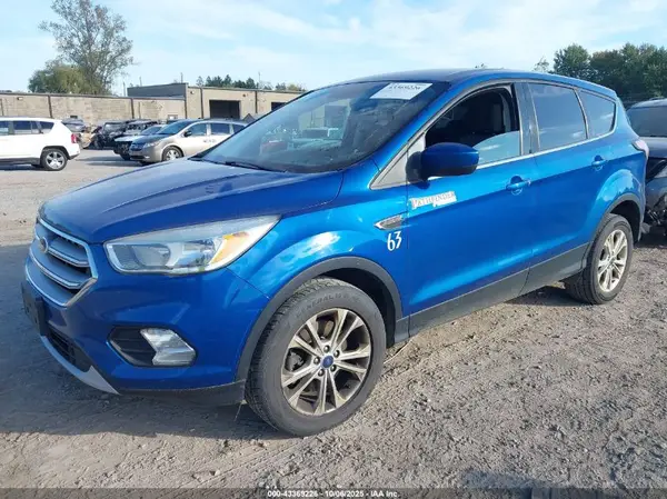 1FMCU9GD4HUB94661 2017 FORD ESCAPE - Image 2