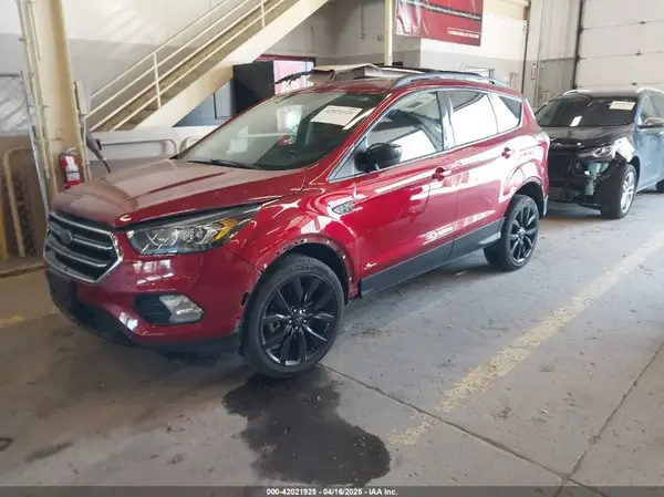 1FMCU9GD4HUC11779 2017 FORD ESCAPE - Image 2