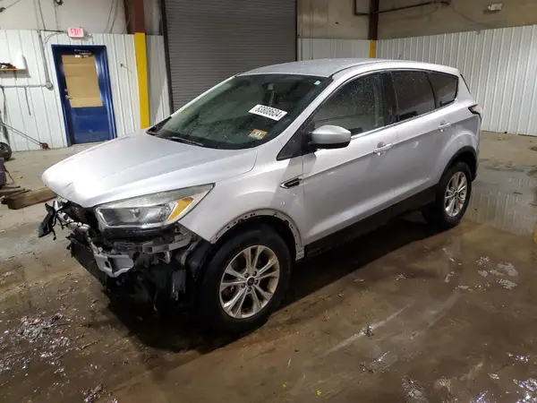 1FMCU9GD4HUC16271 2017 FORD ESCAPE - Image 1