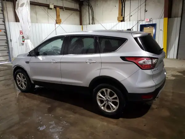 1FMCU9GD4HUC16271 2017 FORD ESCAPE - Image 2