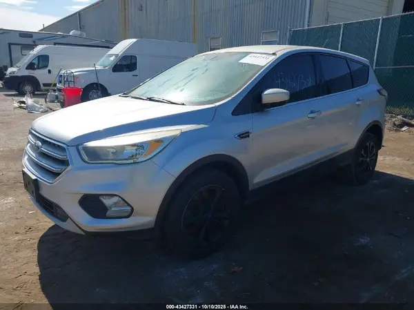 1FMCU9GD4HUC16819 2017 FORD ESCAPE - Image 2
