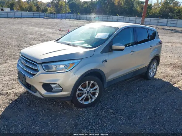 1FMCU9GD4HUC35760 2017 FORD ESCAPE - Image 2