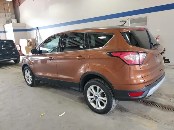 1FMCU9GD4HUC70315 2017 FORD ESCAPE - Image 2