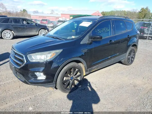 1FMCU9GD4HUC73859 2017 FORD ESCAPE - Image 2