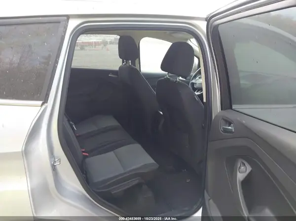 1FMCU9GD4HUC75434 2017 FORD ESCAPE - Image 8