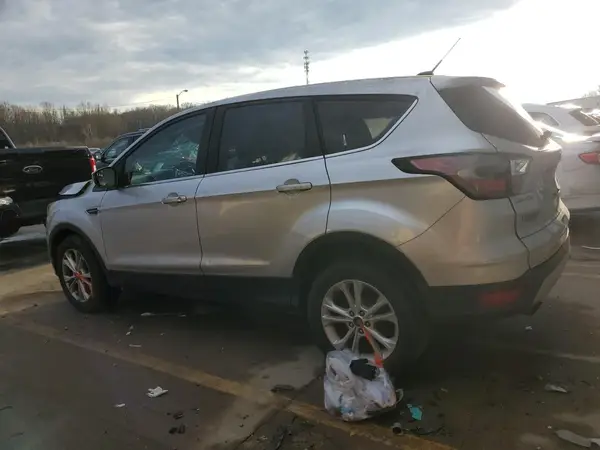 1FMCU9GD4HUC76261 2017 FORD ESCAPE - Image 2