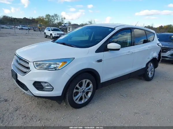 1FMCU9GD4HUC85235 2017 FORD ESCAPE - Image 2