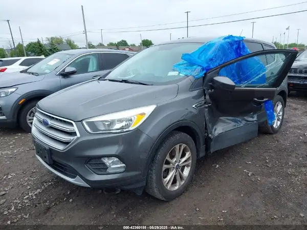1FMCU9GD4HUC85395 2017 FORD ESCAPE - Image 2