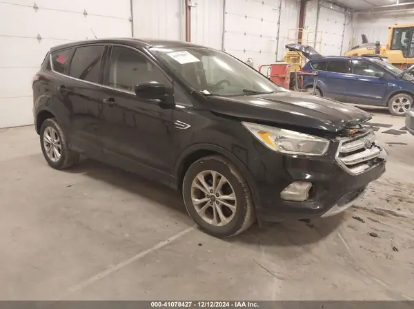 1FMCU9GD4HUD02714 2017 FORD ESCAPE - Image 1