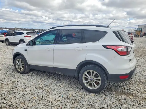 1FMCU9GD4HUD26530 2017 FORD ESCAPE - Image 2