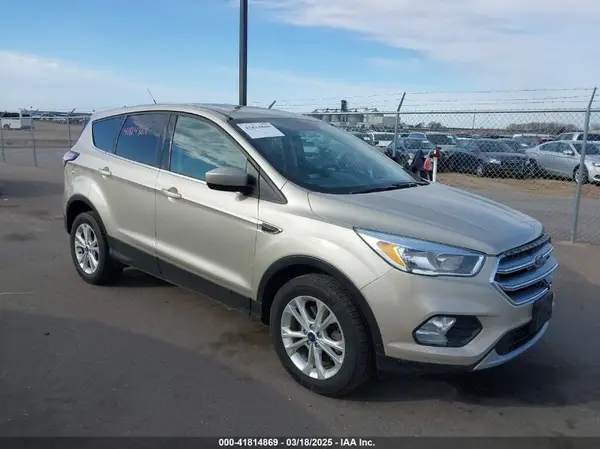 1FMCU9GD4HUD41853 2017 FORD ESCAPE - Image 1