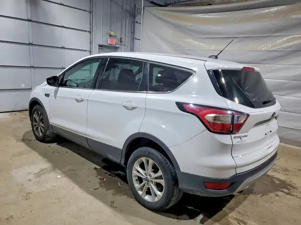 1FMCU9GD4HUD43263 2017 FORD ESCAPE - Image 2