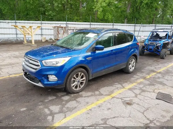1FMCU9GD4HUD43490 2017 FORD ESCAPE - Image 2