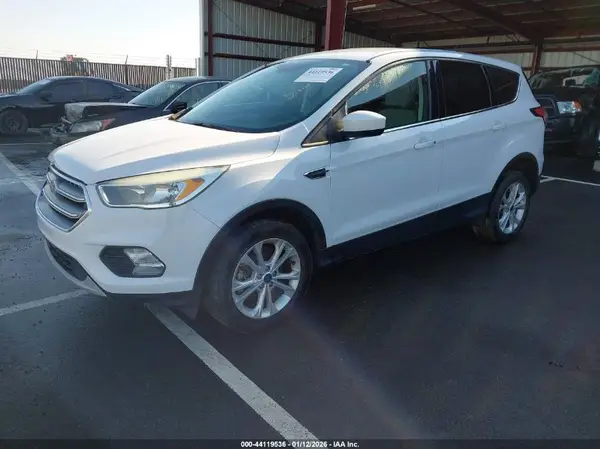 1FMCU9GD4HUD43523 2017 FORD ESCAPE - Image 2