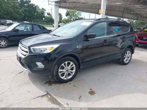 1FMCU9GD4HUD53825 2017 FORD ESCAPE - Image 2