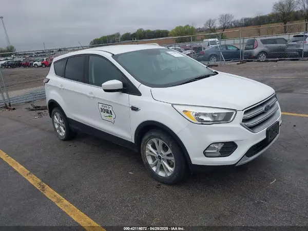 1FMCU9GD4HUD78014 2017 FORD ESCAPE - Image 1